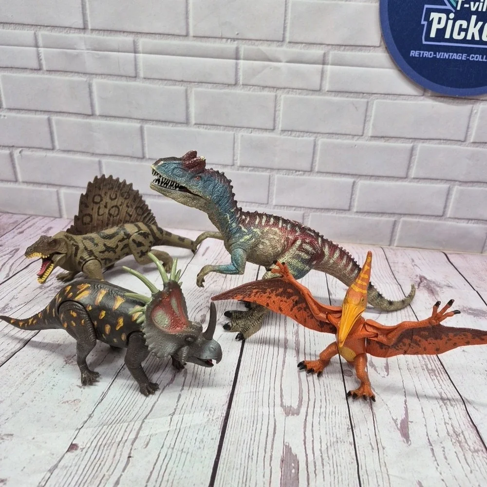 VTG Dinosaurs Lot Of 4, Movable Jaws, Wings, Legs